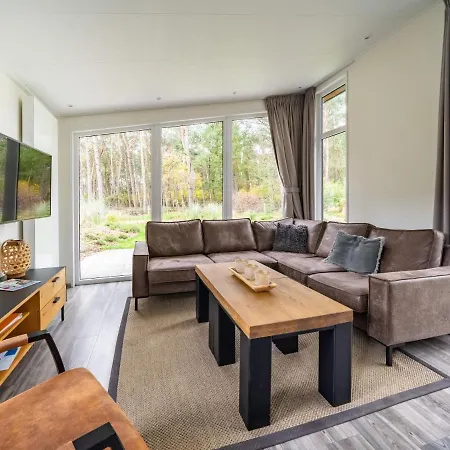 בית נופש Holiday Europarcs De Wije Werelt-11 *